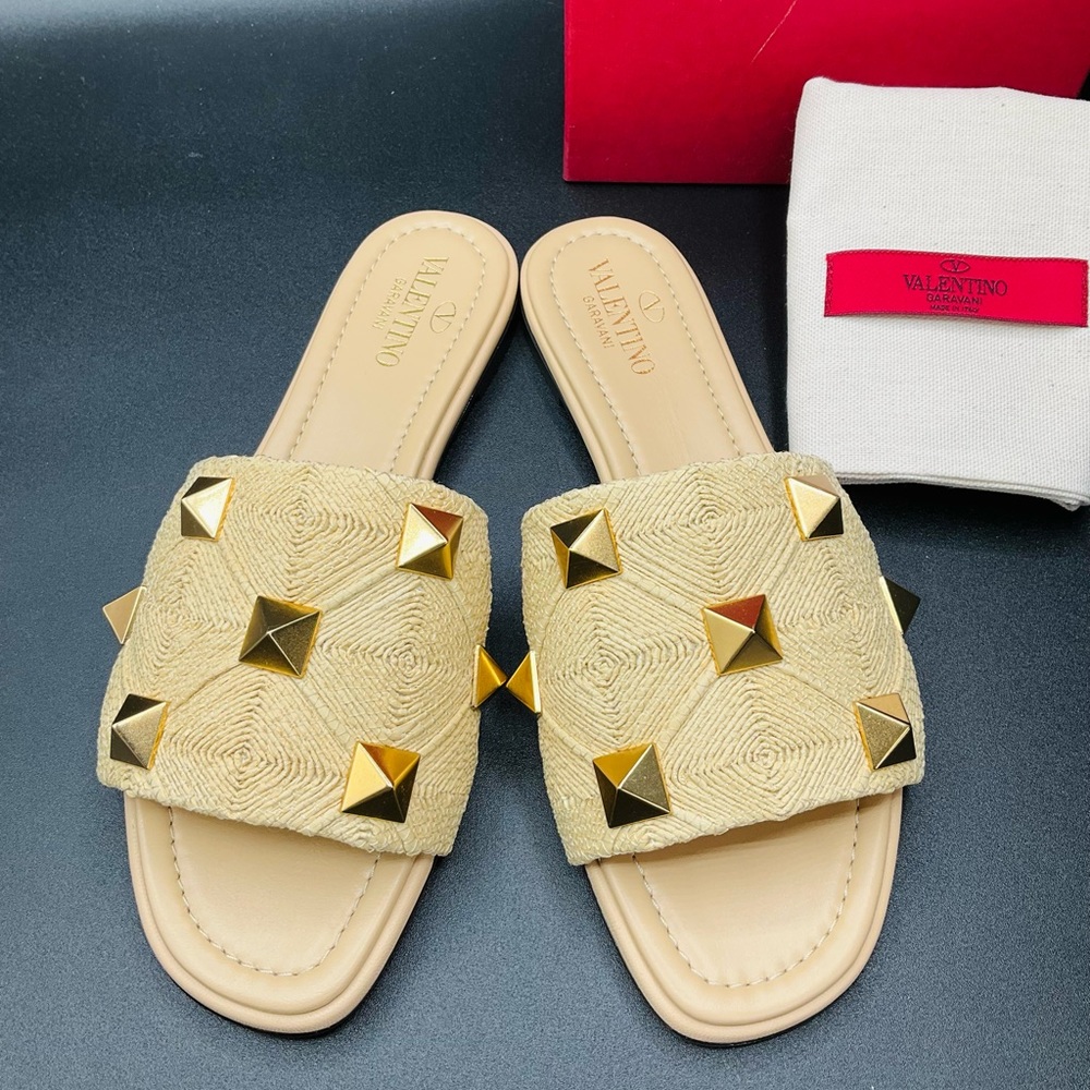 Valentino Women’s Roman Stud Woven Slide Sandals Size 6 NWB AUTHENTIC